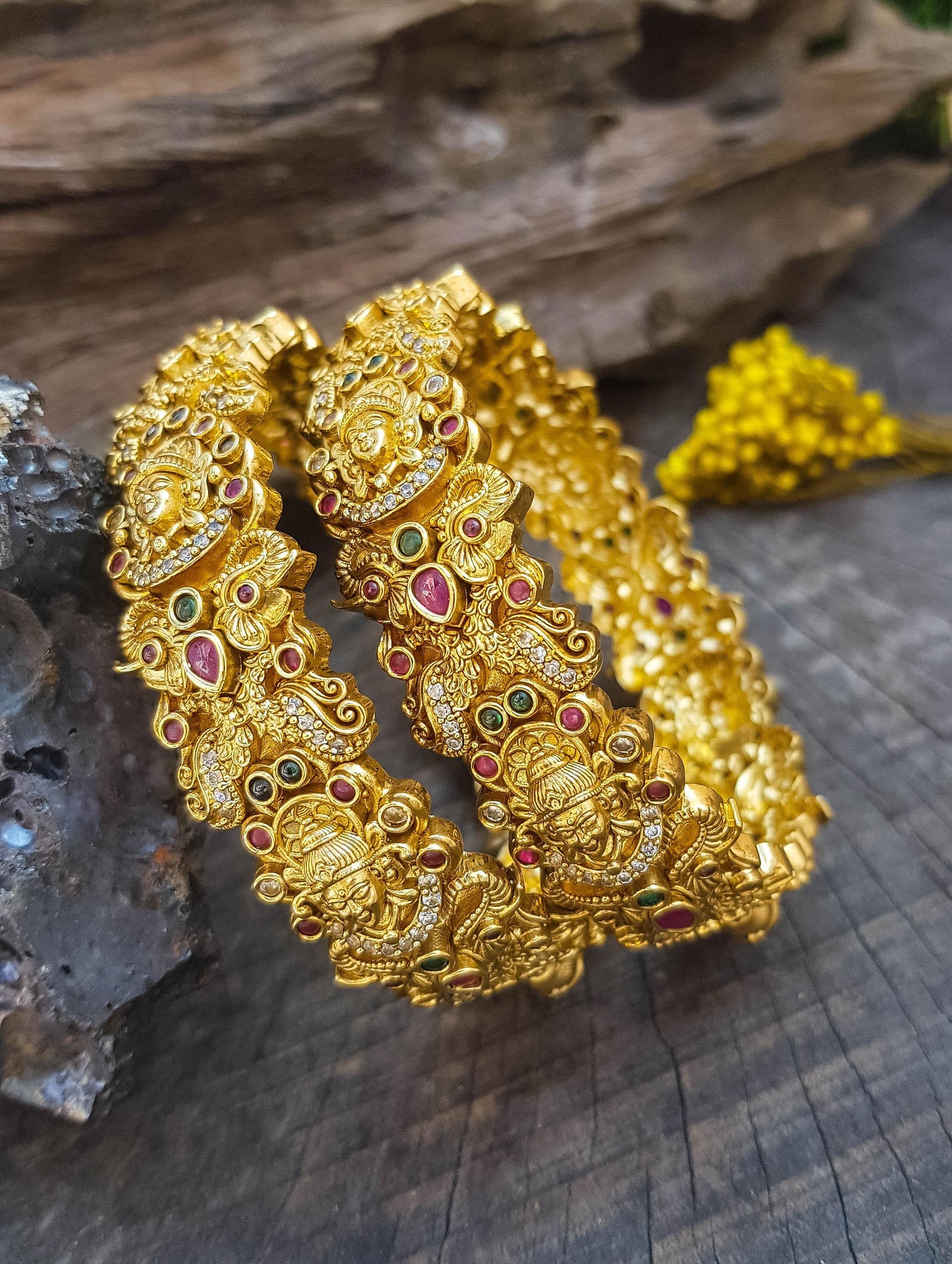Bangles & Bracelet